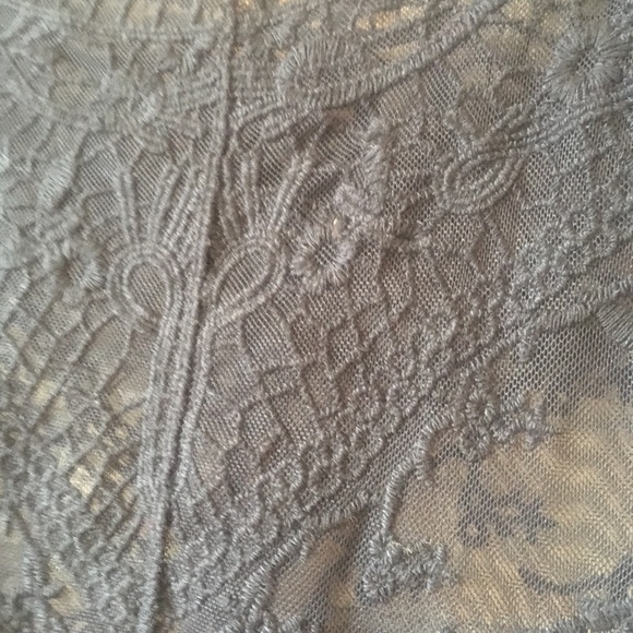 Black Fringe Top - Picture 4 of 5